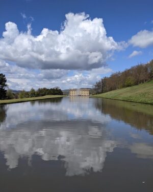Gana Bayarsaikhan Instagram - 😴🌞🌿💙

#chatsworthhouse #chatsworthgardens #peakdistrict