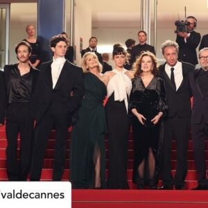 Gary Oldman Instagram - Une sirène napolitaine à Cannes 🧜‍♀️ A Neapolitan mermaid at Cannes
PARTHENOPE – PAOLO SORRENTINO

Avec l’équipe du film / With the film crew

🔎 Celeste Dalla Porta, Paolo Sorrentino, Stefania Sandrelli, Gary Oldman, Luisa Ranieri, Isabella Ferrari, Peppe Lanzetta, Dario Aita, Daniele Rienzo

#Cannes2024 #Competition #SélectionOfficielle #OfficialSelection @paolosorrentino_real @celeste.dalla.porta @giseleschmidtofficial @luisaranieriofficial @isabellaferrarireal @festivaldecannes @danirienzo @dario_el_hombre @peppelanzettareal
