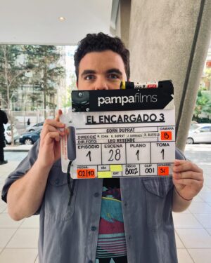 Gastón Cocchiarale Instagram - • EL ENCARGADO 3 •
Postales de rodaje 🎬✨

¿Ya vieron los dos primeros capítulos? 
¿Qué les pareció? 

— ¡Nueva temporada! —
Disponible en @disneyplusla 💙