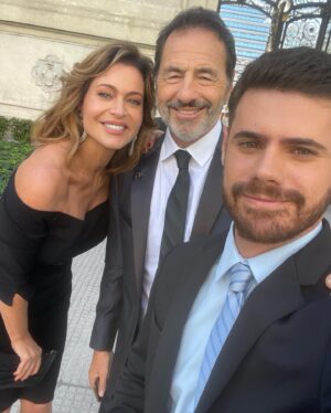 Gastón Soffritti Instagram - Me sumo a la nueva temporada de #LosProtectores y voy a hacer todo lo posible junto a mi padre @seefeld.martin para complicarles la vida al @elchuecosuar @gusbermudezok y @soyandresparra. Estreno el 25 de junio, en @starplusla. #StarPlusLA

Si todavía no estás al día con la temporada 1, aprovechá el feriado para maratonearla.