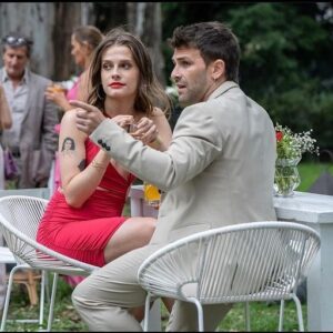 Gastón Vietto Instagram - Un poco de mi participación como Nicolás en @buenoschicoseltrece @polkaprod @eltrecetv 🎬✨lo vieron?! 
.
.
.
. Gracias a mi compa @carolinaunrein , a @florlimonoff & LeoAguirre
