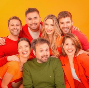 Gastón Vietto Instagram - Un grupo de amigos se reúnen para celebrar un cumpleaños. 
Un juego les propondrá conocerse aún más y una sorpresa les revelará una verdad. 
Entre piezas de sushi y brindis, la noche se pondrá picante y ya nada será igual @wasabisepusopicante 
Desde el martes 3 de Octubre en la sala Pablo Picasso del Paseo la Plaza!!! Los Esperamos 😉
Entradas próximamente por @plateanet