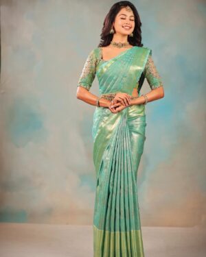 Gayathri Sri Instagram - 💚

Mua @keerthiz_makeover
Hairdo @shalini_hairartist 
Saree drape @sareedrapistchennai 
Blouse @kavyavigneshofficial 
Jewellery @vivahbridalcollections 
Saree @sreekamakshisilk