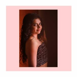 Gayatri Rema Instagram - Being sexy is all about attitude, not body type..It's a state of mind...♥️
.
.
P.C - @robert_0211
.
.
#gayatrirema #sexy #attitude #confidence #lifeofanartist #thinkhappythoughts #chooselovely #enjoythelittlethings #mybeautifulmess #nothingisordinary #theeverygirl #findyourstrong #howyouglow #happiness #instagood #instahappy #joy #enjoy #lovelife #livethelittlethings #openmyworld #heartbliss #onlygoodvibes #liveinthenow #thelightsofbeauty #makeitblissful