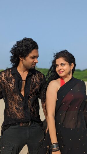 Gayatri Rema Instagram - Nenje nenje ❤️ 
Fav 😍

Vc - @kishore_htb_ 

Thanks for the collab @gayatrirema 🙏🏻❤️

#instagram #reels #trendingreels #viralreels #dance #kollywood #recreation #surya #tamannahbhatia