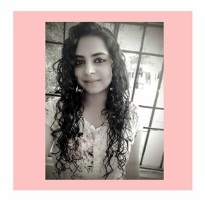 Gayatri Rema Instagram - Black and white are the colors of photography but to me they symbolize the alternatives of hope and despair..🖤🌫️
.
.
.
.
#gayatrirema #blackandwhite #lifelessons #hopeisagoodthing #colours #plain #positiveliving #nevergiveup #lightatthenedofthetunnel #lightanddark #simplicityisbeauty #mood #mind #mindset #bewell #control #mentalstrength #healthymind #livingfree #mentalgains #healthylife #bestrong #dontlosehopes #tomorrowisbetter #lifepurpose