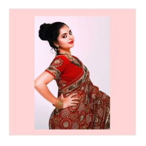 Gayatri Rema Instagram - And one more.......
.
.
P.C - @rjdanny10
.
.
#gayatrirema #makeuplooks #playbeautifully #dailydoseofcolor #gatheredstyle #photosinbetween #shootandshare #thehappynow #stylemepretty #weddingchicks #chooselovely #enjoythelittlethings #glitterguide #howyouglow #livethelittlethings #makeitblissful #mybeautifulmess #nothingisordinary #myunicornlife #petitejoys #prettylittlethings #thatauthenthicfeeling #theeverygirl