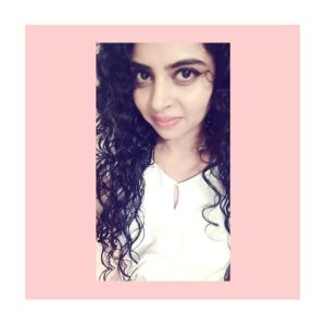 Gayatri Rema Instagram - Happyyyyy 7th guys 😍😍😍
.
.
#gayatrirema #happy #happydays #happyday #smile #instahappy #goodmood #sohappy #happier #excited #feelgood #smiling #feelgood #feelgoodphoto #joy #happyhappy #enjoy #lovelife #instagood #goodmorning  #morning #mornings #good #beautiful #blessed #grateful #quarantineandchill #white #selfie