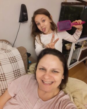 Gece Işık Demirel Instagram - Herkesin Anneler Günü Kutlu Olsun ❤️

#annelergünü #mothersday