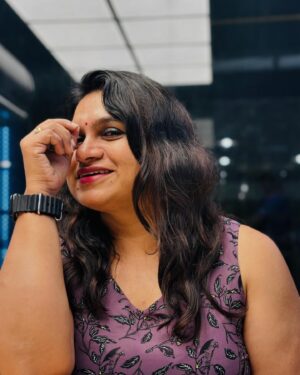 Geethi Sangeetha Instagram - ✨❤️

She has a GaLaXy in HeR EyEs,
A Universe in HeR MiNd..
.
.
.
.
.
.
.
.
.
.
.

#she #hereyes #galaxy #universe #mind #iphonography #picoftheday #photoshoot #pictureoftheday #life #love