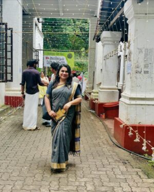 Geethi Sangeetha Instagram - ✨❤️

M G University Literature Festival..
.
.
.
.
.
.
.
.
.
.
.
.

@vinoy_thomasv 
@unnirwriter 
@anu.pappachan 
@sudhish_payyannur 
@sangeethachenampulli 

#mguniversity #literaturefestival #maharajascollege #ernakulam #today #sunday #speaker #cinema #malayalam #picoftheday #photooftheday #iphonography
