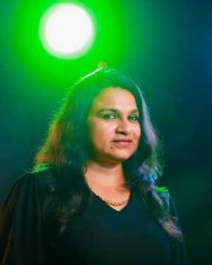 Geethi Sangeetha Instagram - Lights.. Camera.. Action..
.
.
.
.
.
.
.
.
.
.
.
.

#lights #camera #action #pic #picoftheday #pictureoftheday #happiness #actorslife #geethisangeetha #actor