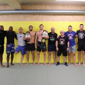 Gegard Mousasi Instagram - With the champ Reinier and the team ❤️