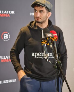 Gegard Mousasi Instagram - @apemanstrong
