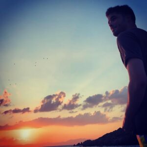 Genco Özak Instagram - 🔨