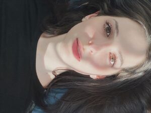 Genevieve Buechner Instagram - Sunlight heterochromia