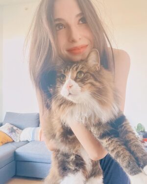 Genevieve Buechner Instagram - Fluffy baby