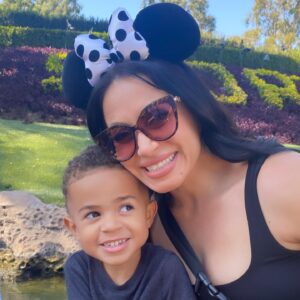 Genevieve Goings Instagram - #Disneyland was amazing! Thank you to #DigitalCultureGroup & #DisneyConsumerProducts team for an unforgettable day! @1belairqueen @jocelyngums @coryg707