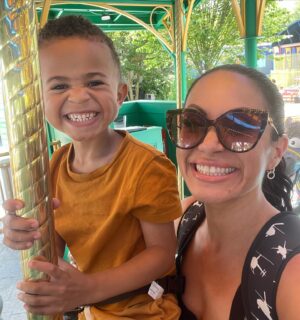 Genevieve Goings Instagram - We had an incredible family trip, I couldn't fit it all into one post! ❤️
This was Kamari's first time ever seeing me as #choochoosoul . It was so special!