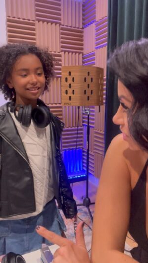Genevieve Goings Instagram - Jahzara Collins is such a STAR! It's amazing that someone so young can be so professional amidst such a busy schedule, but she likes to have fun too! I love hearing kiddos sing this Grammy winning record of the year! We pitched it up a bit to match her range! 🎶 #sing #song  #youngsinger #youngstar #childactor #studio #coach #genevieve