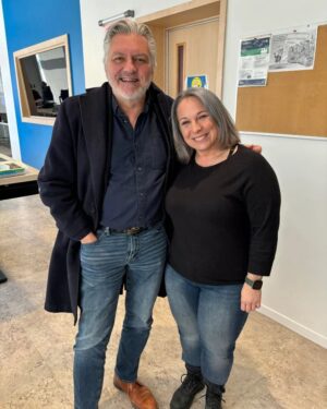 Genevieve Goulet Instagram - Nous sommes dans les médias québécois avec le lancement officiel du long métrage documentaire @cellesquiluttent !!

@lp_lapresse ... @qubradio avec Benoît Dutrizac et en bonus, Richard Martineau... Avant première au @mcqorg ... Et ça continue!! 

@sarah.bgaudet 
@loue.ofarrell 
@red.woman.azaelle 
@spiraquebec 
@womenswrestlingsyndicate