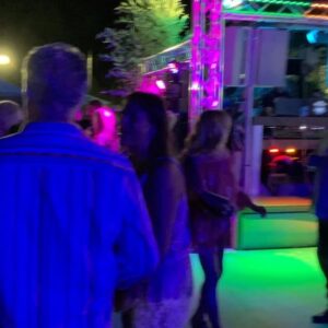 Genoveva Rossi Instagram - At @paradiseislandsiny 🍷🪩💃🕺

#paradiseisland #statenisland #genovevarossi