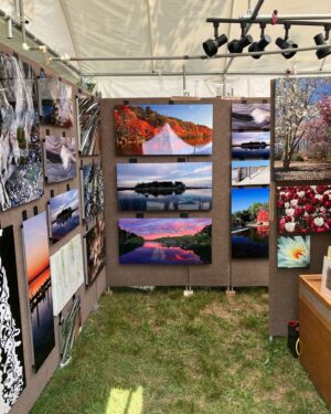 Genoveva Rossi Instagram - Checking out art at @rosesquared at Brookdale Park. 🖼️❤️

#rosesquaredartshows #brookdaleparknj #genovevarossi #supportlocalartists #supportthearts