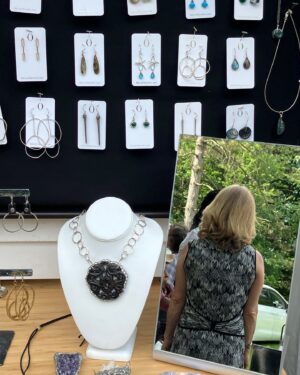 Genoveva Rossi Instagram - Checking out art at @rosesquared at Brookdale Park. 🖼️❤️

#rosesquaredartshows #brookdaleparknj #genovevarossi #supportlocalartists #supportthearts
