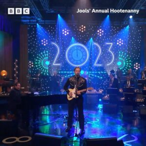 George Ezra Instagram - What a hoot we had last night! 

Thank you @jools.holland.official for having me, it was the best way to bring in 2023 🎉 

Happy New Year everyone x