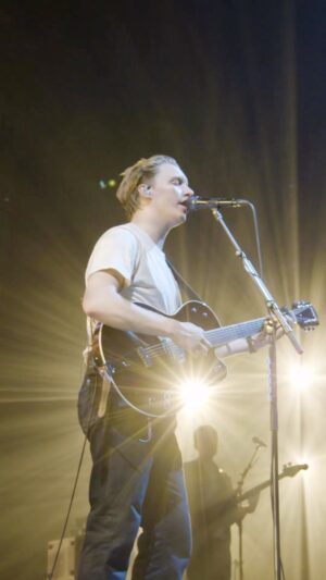 George Ezra Instagram - Dance All Over Me has been a lot of fun to play on this tour so far… maybe it should be the next single? 👀