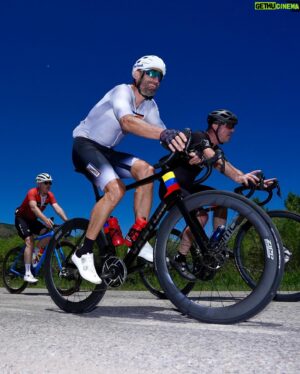George Hincapie Instagram - First @wedu THEMOVE TDF ride in Aspen with @ghincapie and @lancearmstrong Vamos!! 🔥🔥

#lancearmstrong #georgehincapie #themove #wedu #sonyalpha #sonyalphafemale #sandisk #sandiskproteam