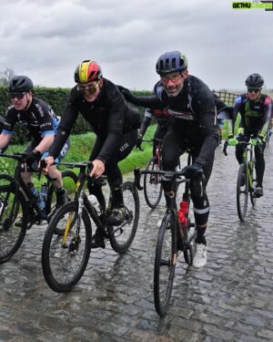 George Hincapie Instagram - So amazing to have the Lion of Flanders @johanmuseeuw riding with our @wedu THEMOVE Paris-Roubaix camp today 🙏🙏✅✅#themovecamproubaix 

📸 @lizkreutz