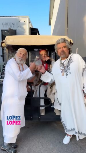 George Lopez Instagram - Found my TWINS!! ​​🔥🔥
Catch ✌🏽2 NEW EPISODES of #LopezvsLopez 
✨✨TONIGHT✨✨
8/7c on NBC and streaming on Peacock! @nbc @peacock