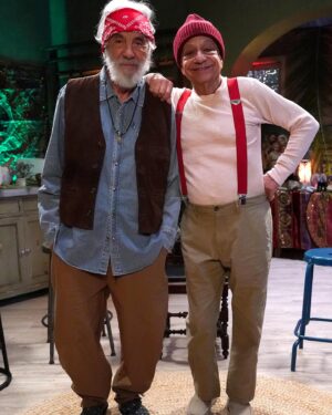 George Lopez Instagram - HAPPY 420 DE TUS TIOS✌🏽
@cheechmarin @heytommychong