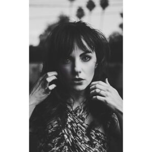 Georgina Reilly Instagram - G O O D M O R N I N G 🙌🏻
@ksjonesphotography you the illest. 
•
H M: @mimicablasco