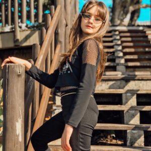 Geovana Padalino Instagram - “É preciso permitir que coisas lindas aconteçam” 

@garotasteen_oficial_ 
@boaondaoficial 
#gigipadalino #geovanapadalino #garotasteenoficial #modelobrasileira #modeloteen #scfashionteens #protegidapordeus
