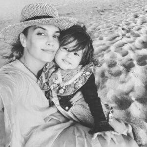 Germán Paoloski Instagram - Tenés muchas virtudes, sos una excelente persona, una gran actriz, una amiga incondicional y una compañera ideal pero por sobre todo sos una Madre extraordinaria, todo terreno! Gracias @sabrinagarciarena por esta familia y el Amor que nos brindas todos los días! 
Te❤️ Lo mejor Siempre!