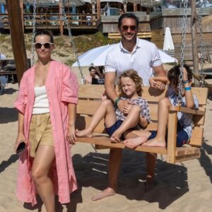 Germán Paoloski Instagram - Disfrutando unos dias en Punta del Este con mi familia, después de un año con mucho trabajo... agradecido de poder hacer lo que me gusta profesionalmente y de tener a @sabrinagarciarena y los chicos para compartir momentos hermosos como estos, juntos, siempre juntos! Gracias @javiazcurra @ignacio_enjoy y toda la gente de @enjoypuntadeleste @ovopuntadeleste