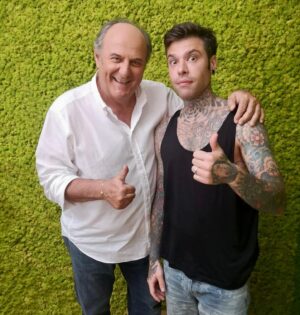 Gerry Scotti Instagram - Tipi da @muschioselvaggio @fedez