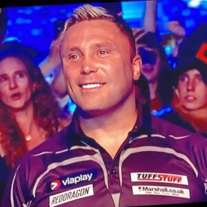 Gerwyn Price Instagram - #JustKeepSmiling 😁