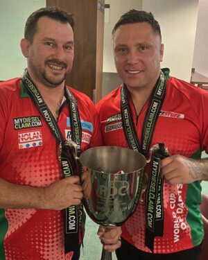 Gerwyn Price Instagram - 🏴󠁧󠁢󠁷󠁬󠁳󠁿🏆🏆🏴󠁧󠁢󠁷󠁬󠁳󠁿