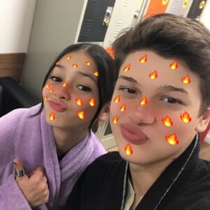 Gianlucca Mauad Instagram - @jolieoficial.br Obrigado por dividir tantos momentos bons comigo Jojo! Por ser essa menina carinhosa, sempre alegre e doidinha 🤍 Depois que as gravações acabarem, vou sentir saudades das nossas risadas, das fofocas, de reclamar do Flamengo, das nossas fotos engraçadas e da gente interpretando o Alex e Karen 💞 Depois das gravações, pode ter certeza que eu vou te levar p vida, obrigado por tudo jojo! E Feliz aniversário 🎂🤍
