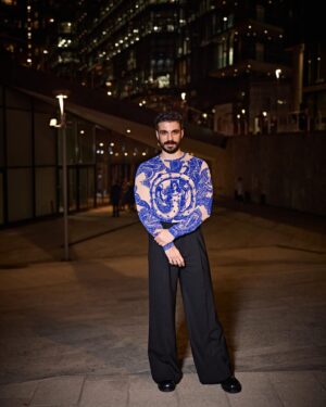 Gianmarco Saurino Instagram - thanks to @etro and @marcodevincenzo 
che show, che hit.

and thanks to this team
ve
se 
ama

styled by:
@nickcerioni 
and
@_ilariataccini_ @violasangio

press:
@andreasmercante and @edoardoa

ph. @benedettabressani