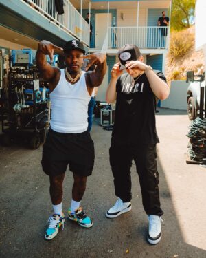Gianni Paolo Instagram - Directed By Baby 🫡 … Shake Sumn REMIX out now 🧨🧨🧨

📸: @coopzx