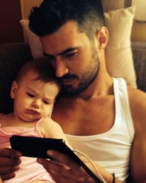 Giannis Tsimitselis Instagram - Χρόνια σου πολλλλλα αγάπη μου ❤️❤️❤️❤️❤️❤️❤️❤️❤️❤️❤️!!!!!!!!! #nameday #eva #mydaughter #iloveyou #tothemoonandback