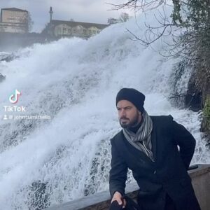 Giannis Tsimitselis Instagram - Θροουμπακ :-)))) όμορφα ταξίδια όμορφες χώρες :-))) @myswitzerland 🇨🇭🇨🇭🇨🇭!!!!!! @fishy.gr @fishyproductions_  #memories #travelgram #thelodiakopestwra