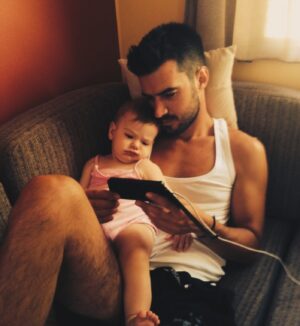 Giannis Tsimitselis Instagram - Χρόνια πολλά σε όλους τους μπαμπάδες :-)))❤️❤️❤️❤️❤️❤️❤️🙏🙏🙏🙏🙏🙏🙏🙏🙏🙏🙏🙏🙏🙏🙏 #fathersday #blessed
