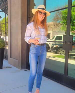 Gigi Levangie Instagram - Taking a dump in Dallas - a photo dump, that is. 😜 In town for our older son’s graduation but we frankly don’t know what to do with ourselves. Is this the empty nest life? Coffee and bad posing? If so - I’m all for it! ☕️☕️☕️💃🏼🕺🏽