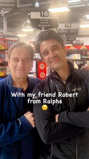 Gilles Marini Instagram - Does he look like Robert De Niro to you? 🤯