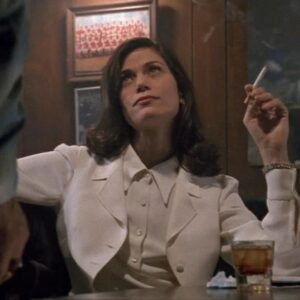 Gillian Flynn Instagram - It's Day 95 of the #SAGAFTRAstrike to demand a fair contract from the AMPTP.

We're continuing Femme Fatale Week today with THE LAST SEDUCTION. Thank you to screenwriter Steve Barancik, of course to la femme herself, Linda Fiorentino!